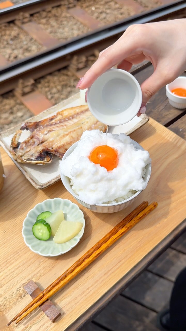 カフェ ヨリドコロ