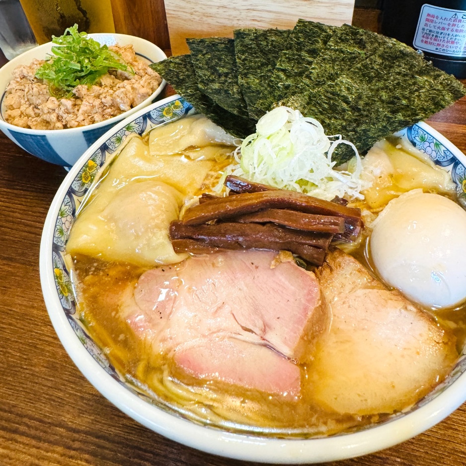 奈つやの中華そば