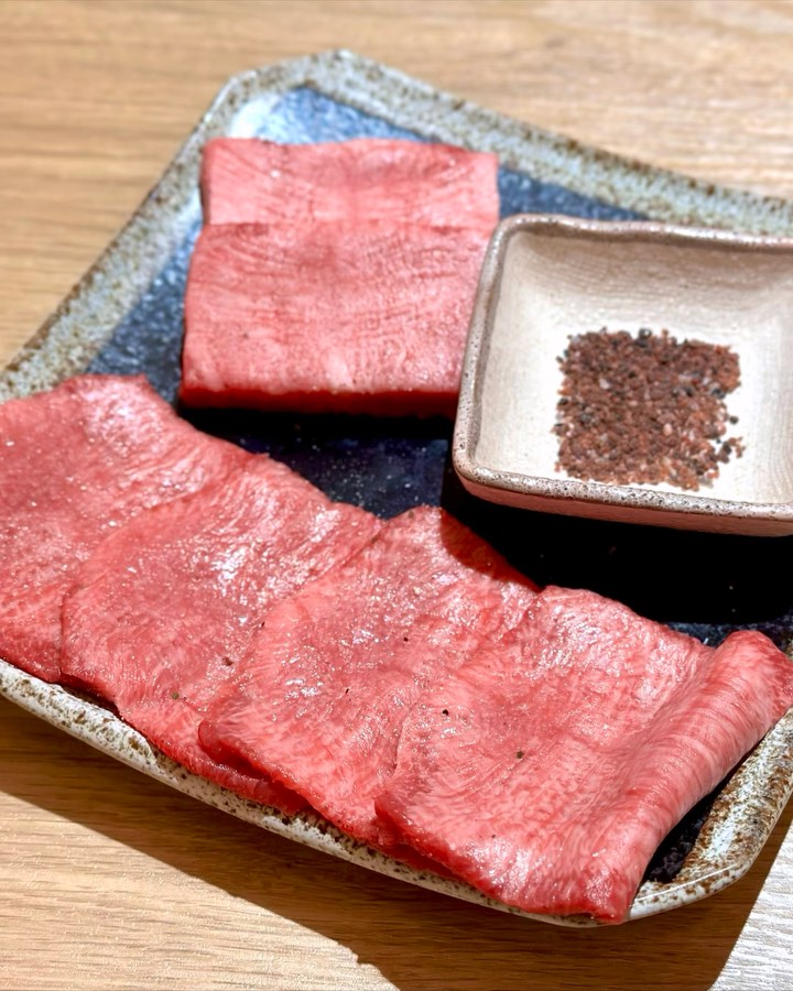 和牛炭火焼肉 すぎ山