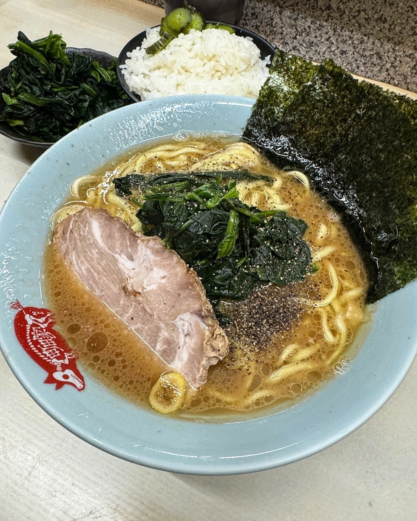 とんこつラーメン醤油 町田家 本店