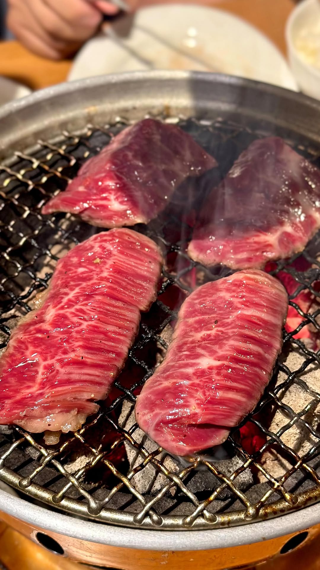 炭火焼肉ホルモンまるは