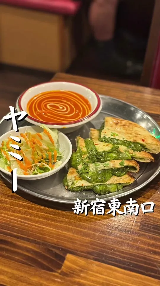 アジアンダイニング YUMMY 新宿駅前