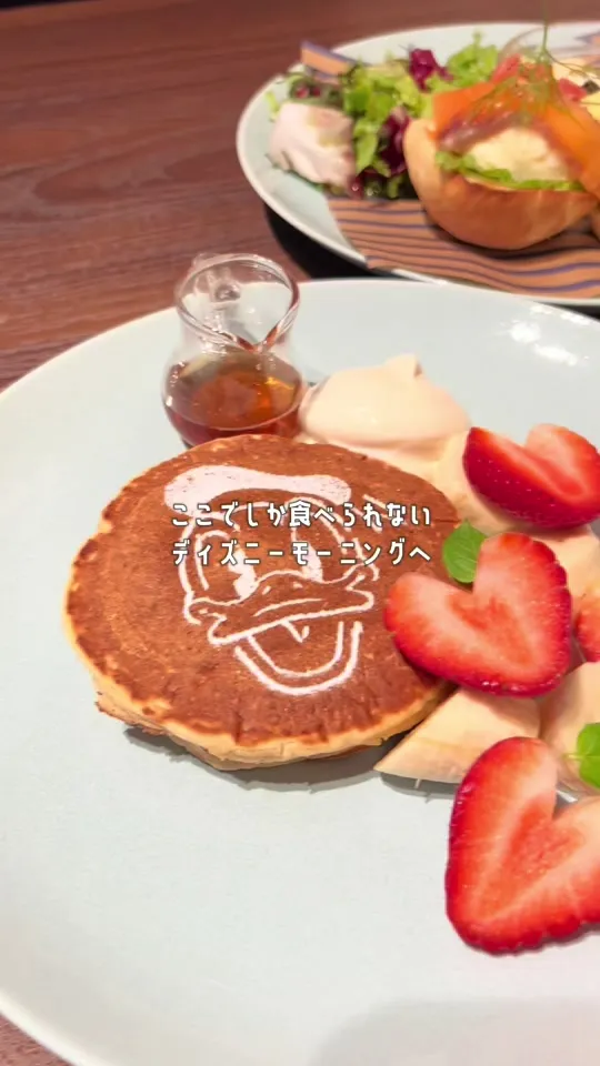 Disney HARVEST MARKET By CAFE COMPANY 横浜赤レンガ倉庫店