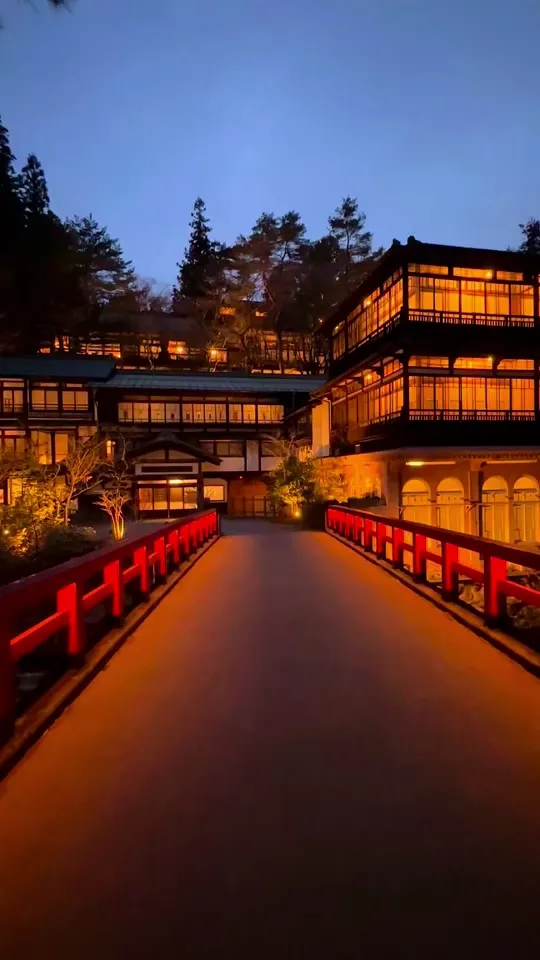 四万温泉 積善館