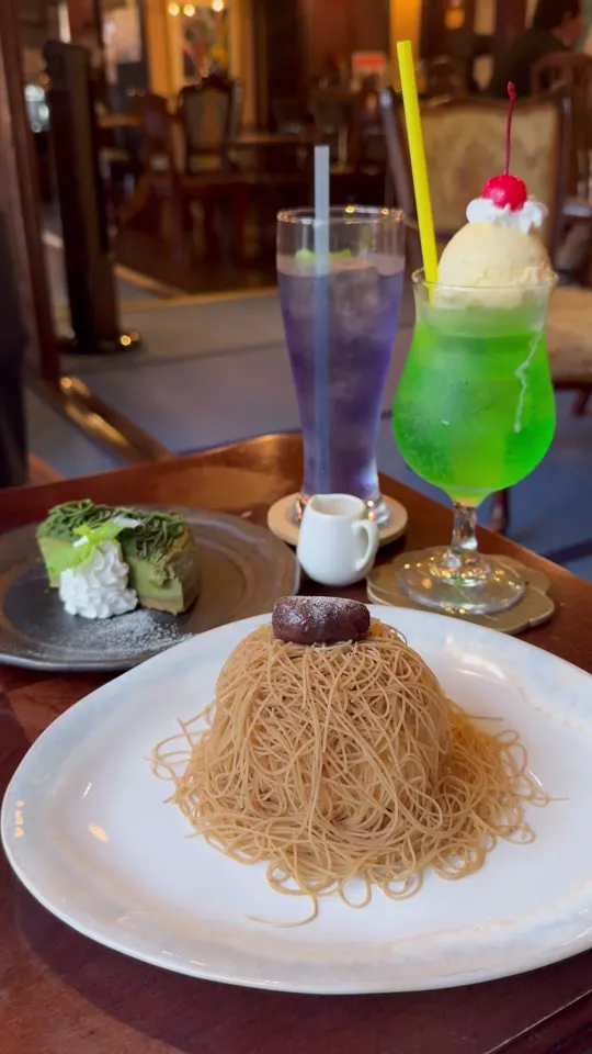ポワッソンブルーカフェ