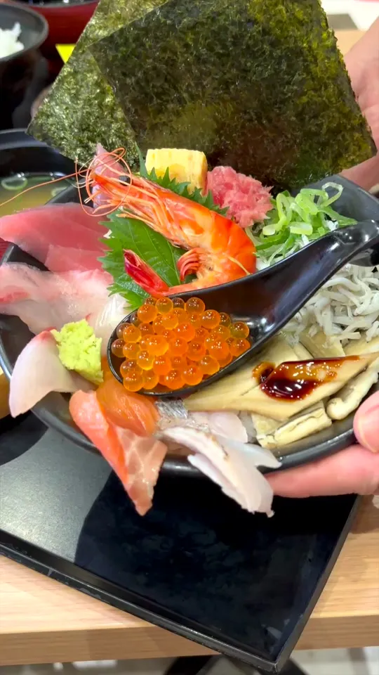 魚太郎 市場食堂 一宮店