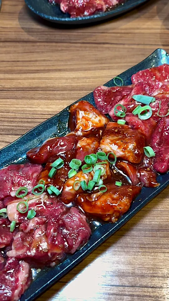 炭火焼肉ホルモン 七輪坂井