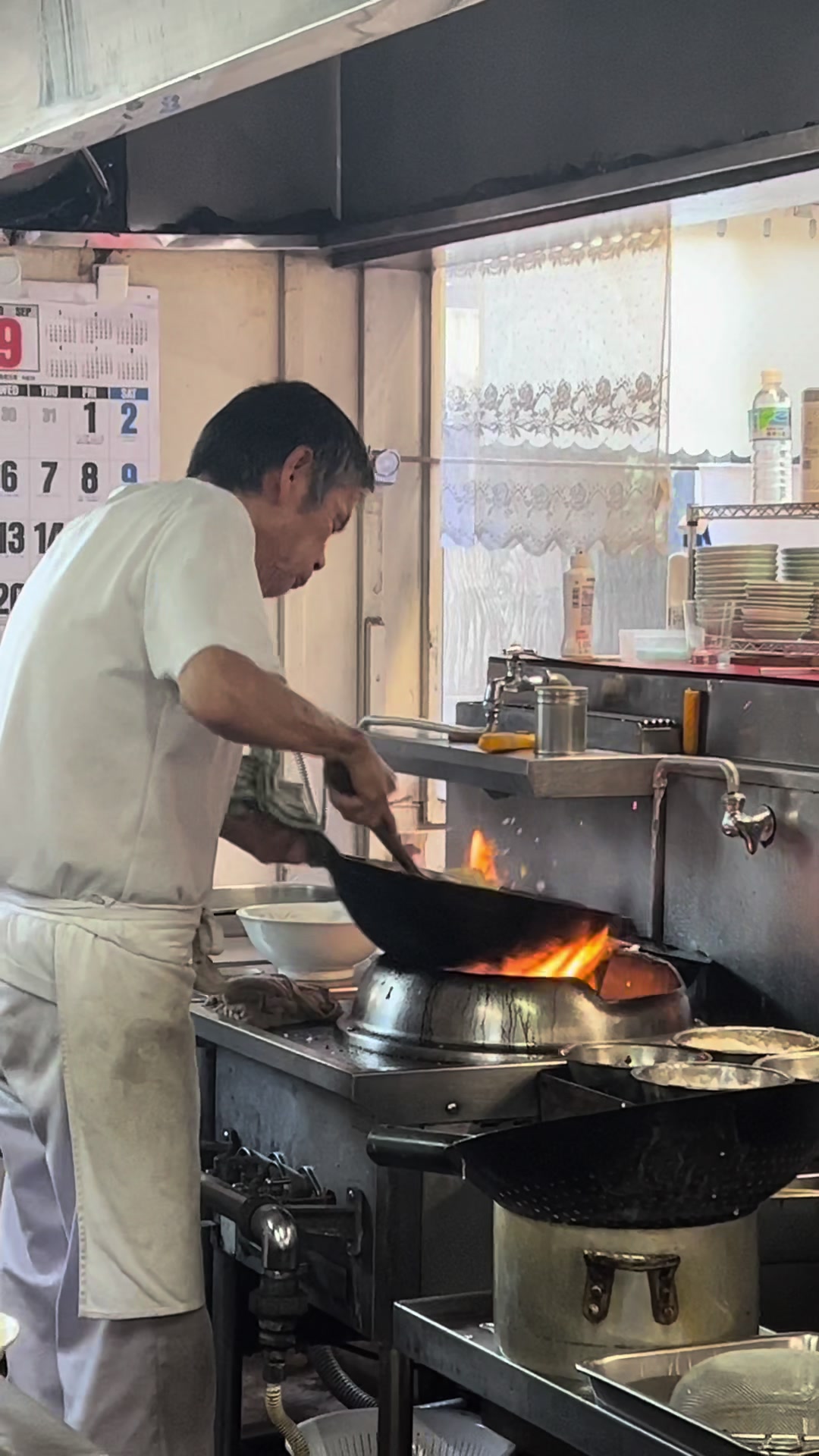 ロビン飯店
