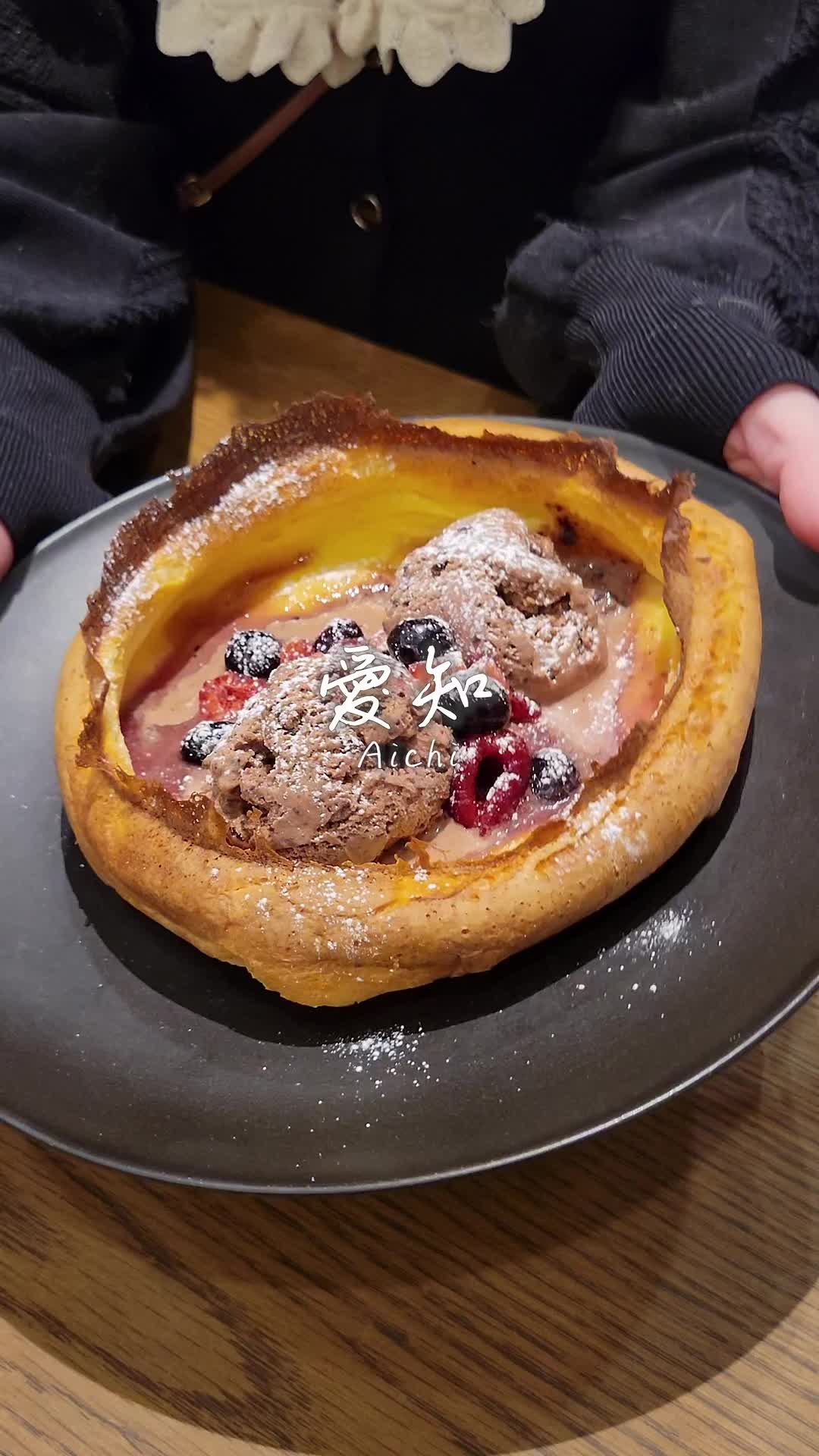 チャーリーズ
