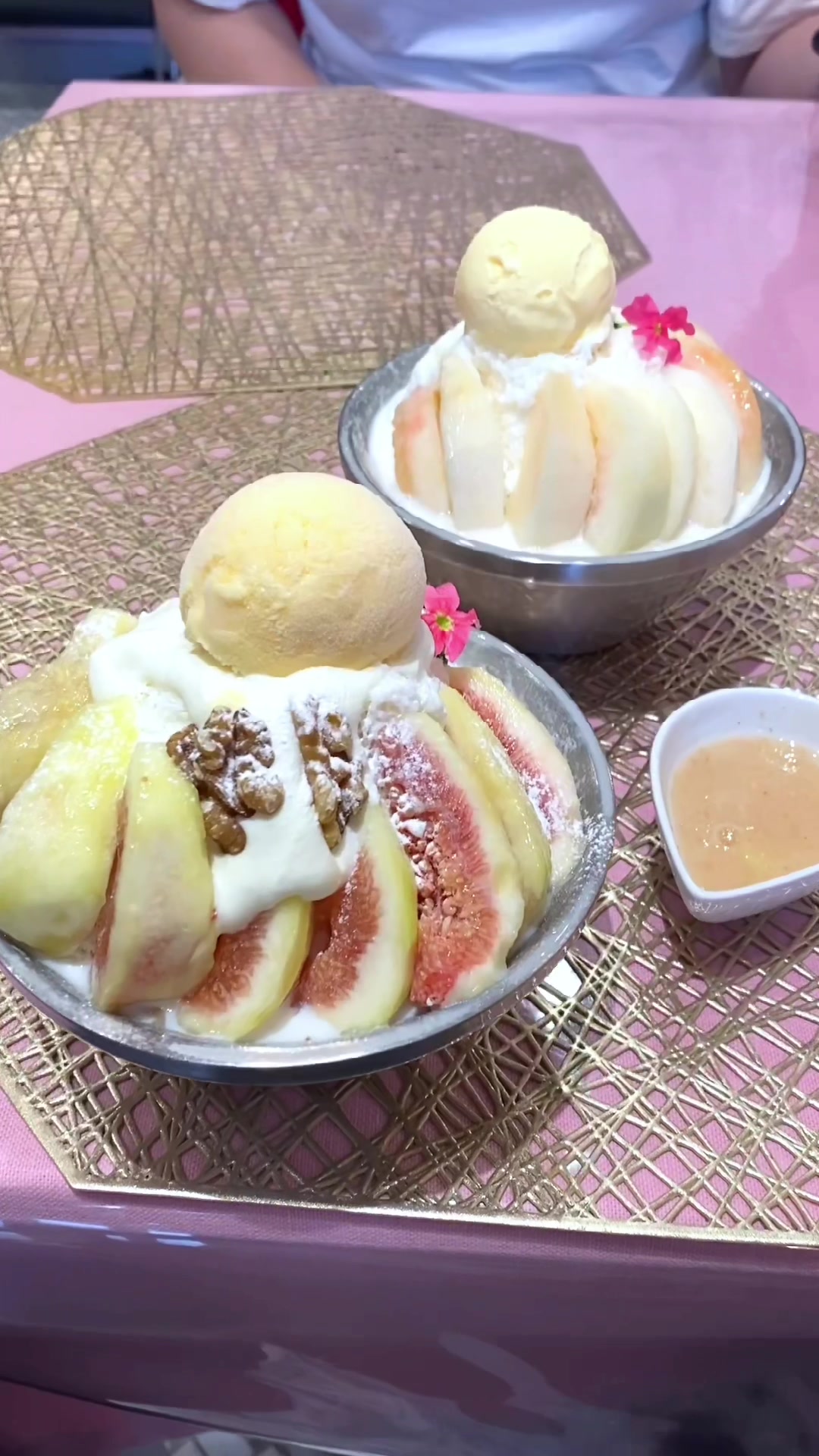 パーラーハナコ