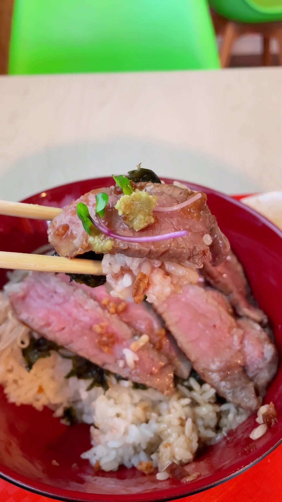 ステーキ &スペアリブ専門店WEST PEACH