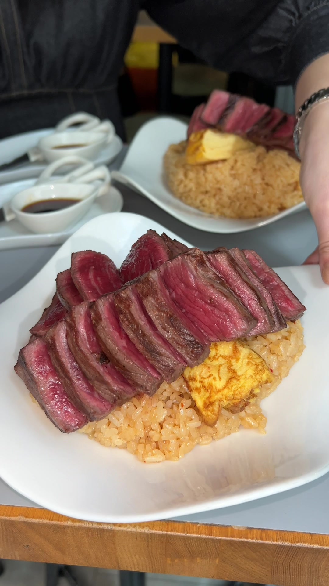 サーモンビストロWAIGAYA