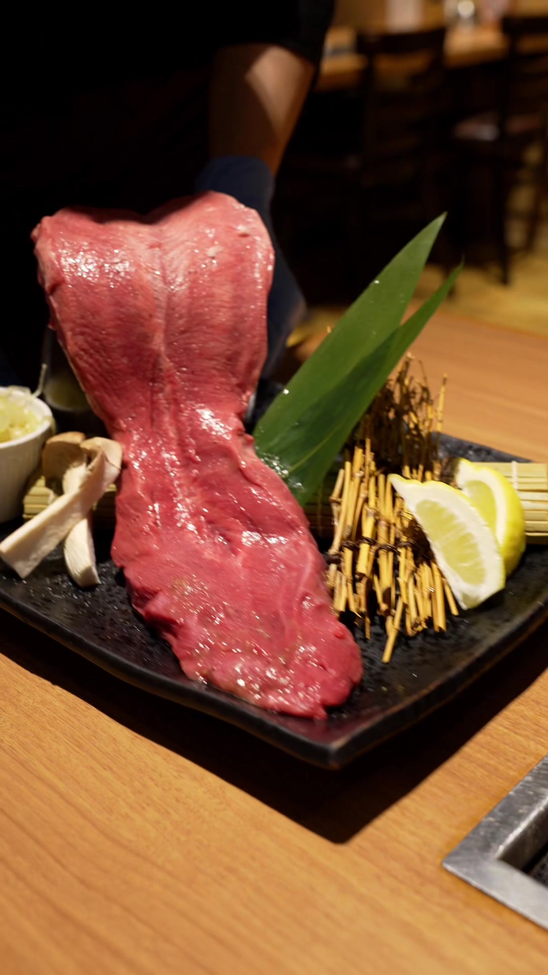 白雲台 鶴橋駅前店