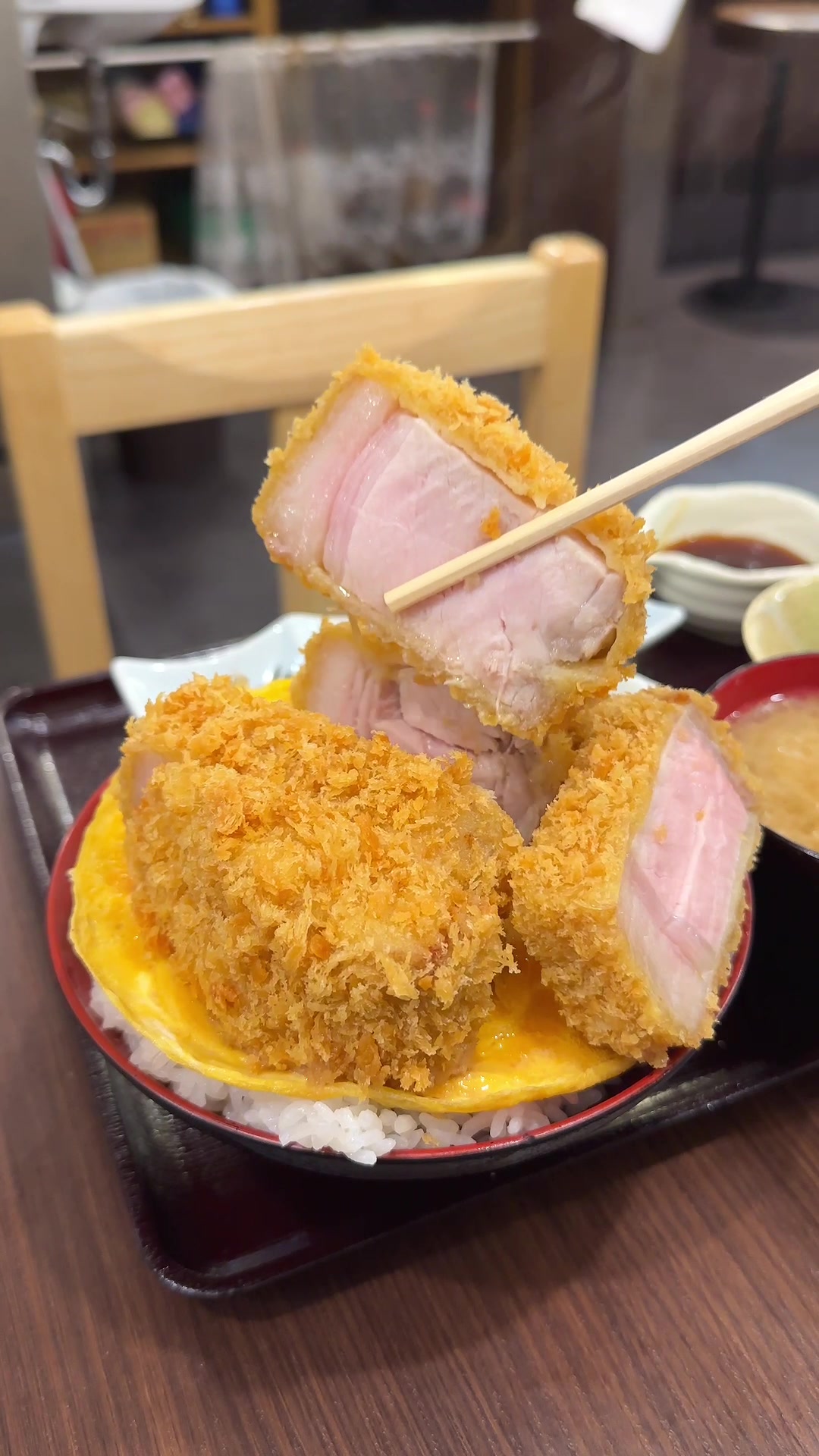 肉屋食堂たけうち
