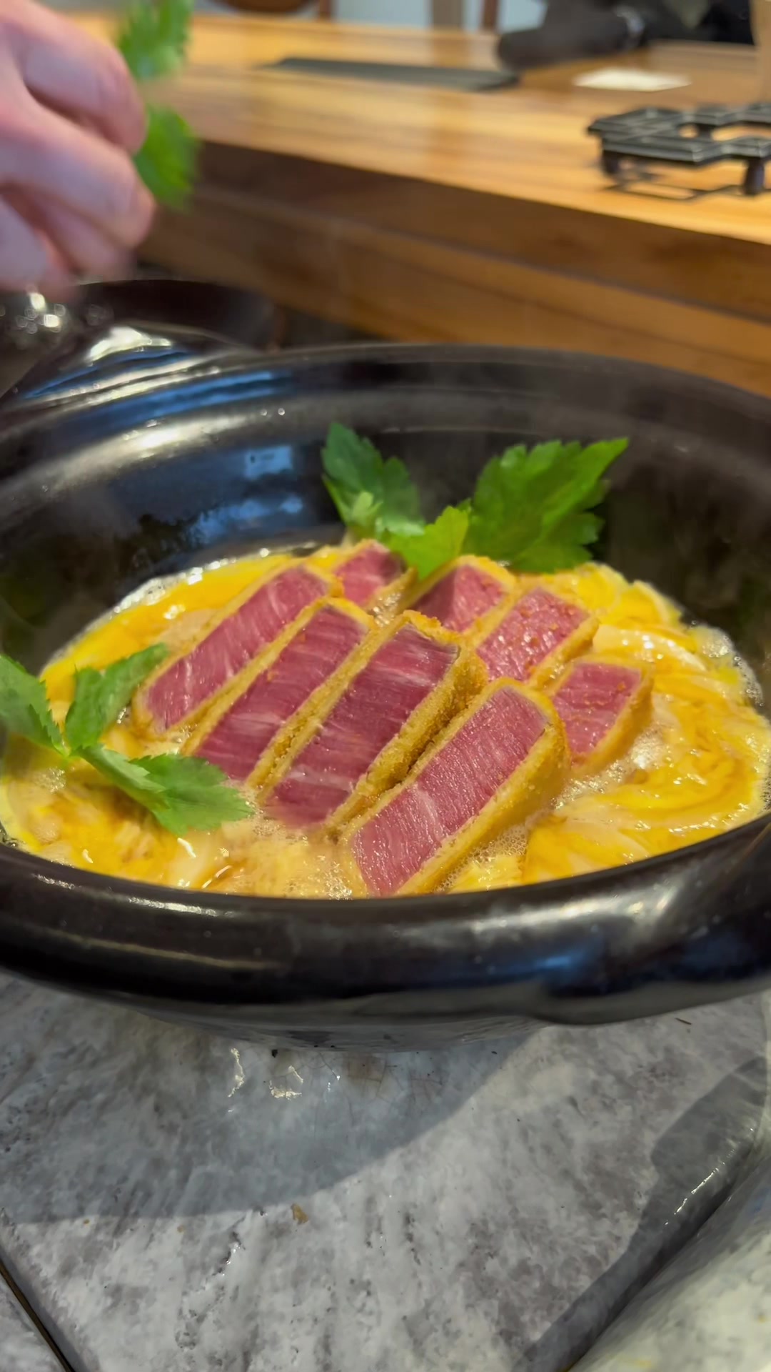 西麻布 おにく 玲