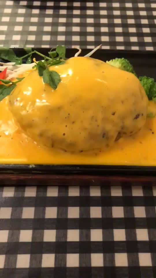 数寄屋バーグ
