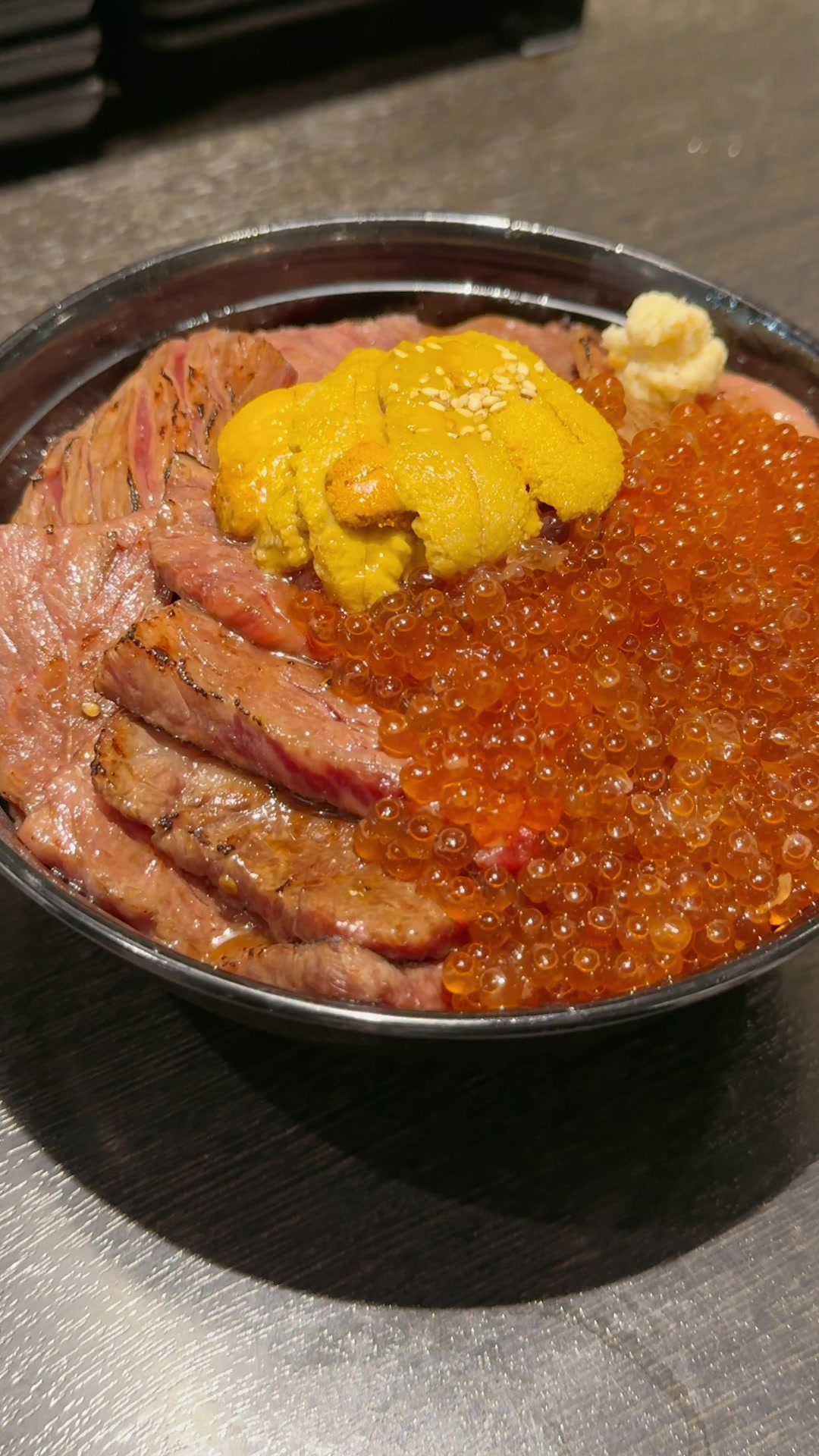 板前焼肉 赤と霜 三軒茶屋本店