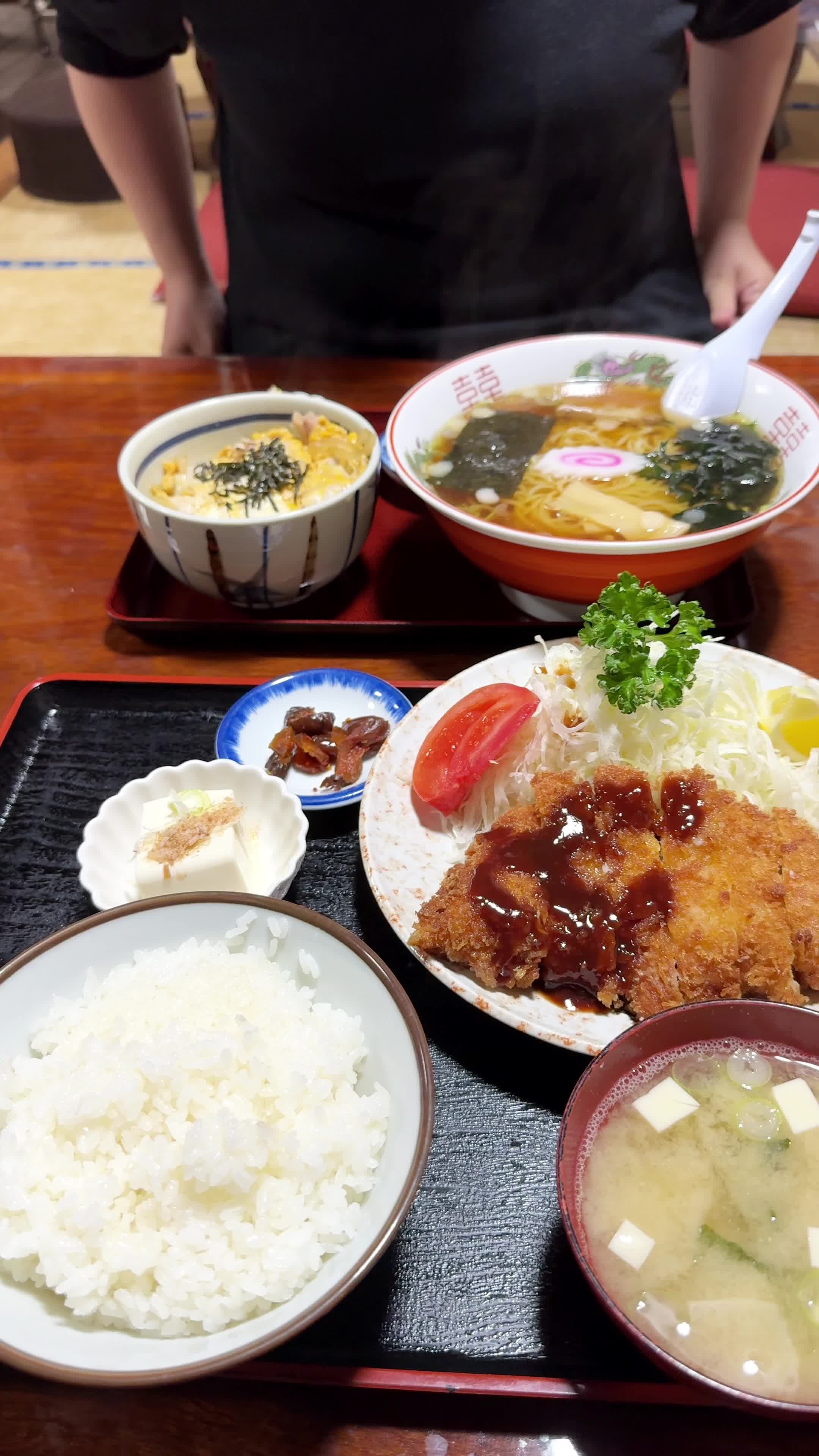 とんかつ丸三