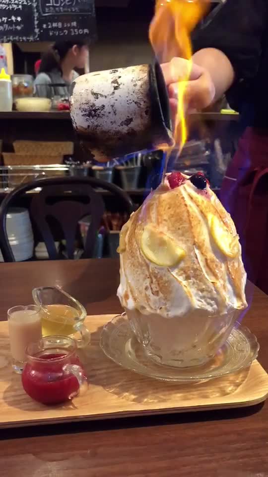 カフェ ルミエール