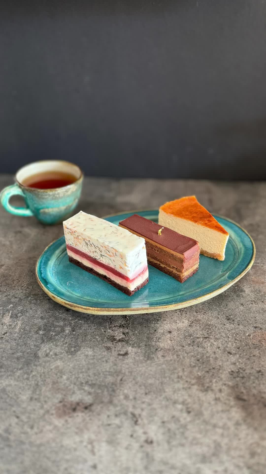 PATISSERIE 水の輪郭