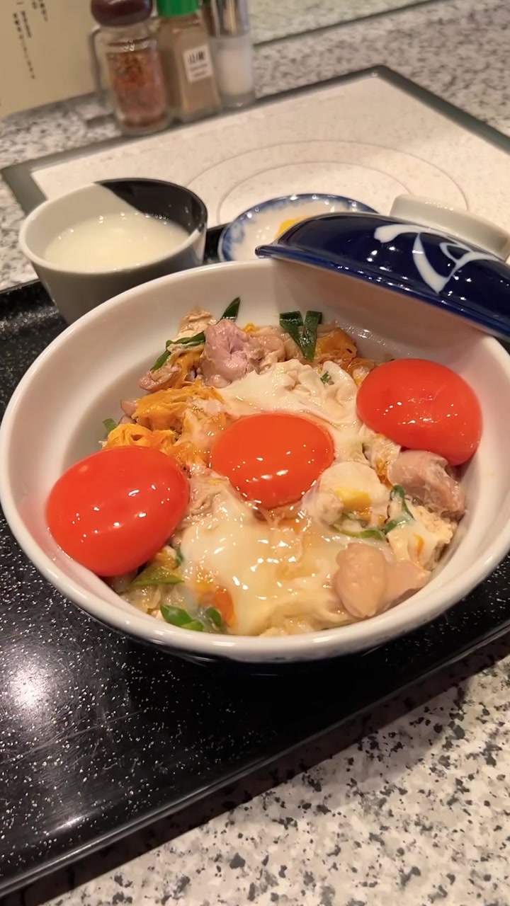 とり伊