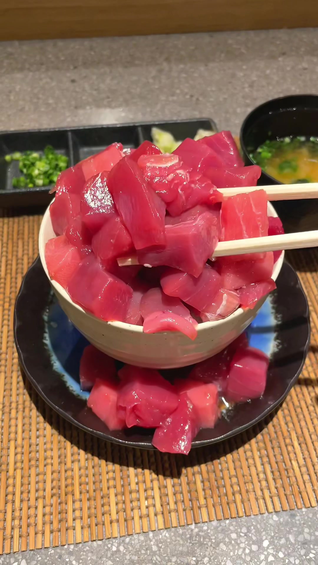 にく久 代々木公園
