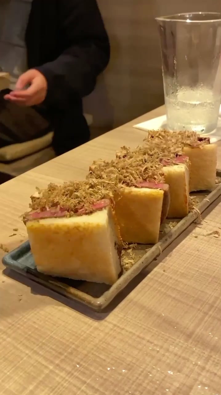 うしごろバンビーナ 五反田店
