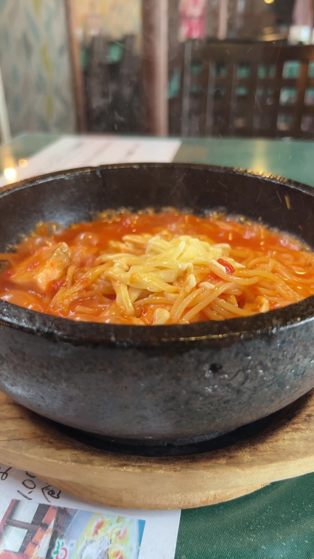 モルトボーノ マハロ黒部店