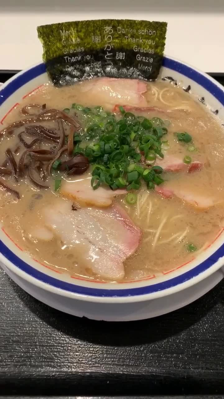 博多長浜らーめん 田中商店 ダイバーシティ東京プラザ店