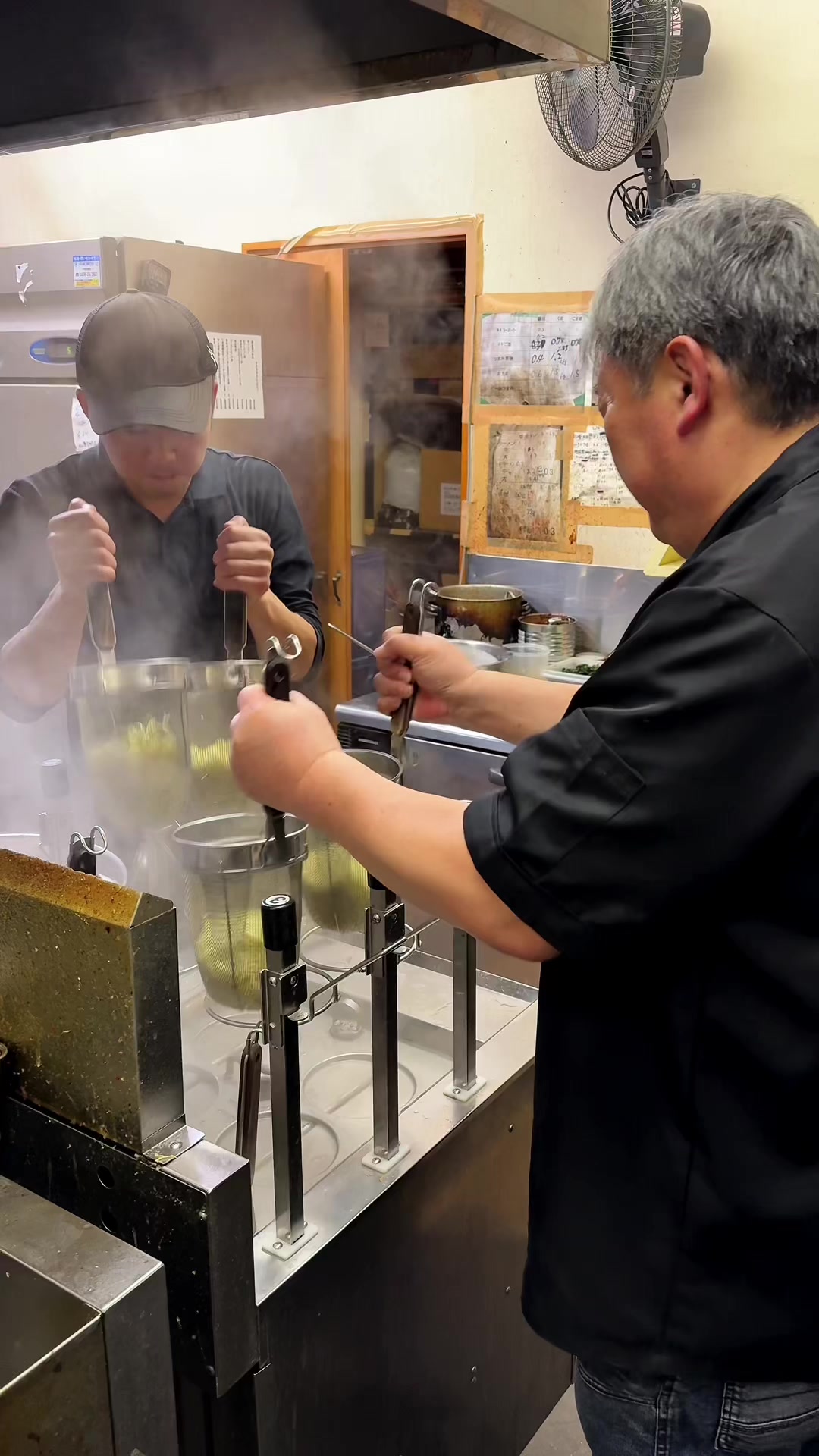 プレミアラーメンショップ 久松山倉坂下2号店